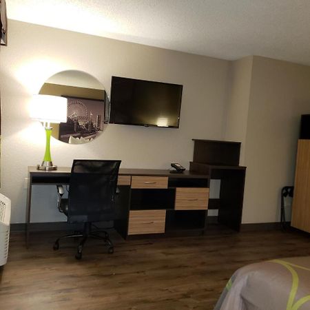 Super 8 By Wyndham South Holland Hotel Luaran gambar
