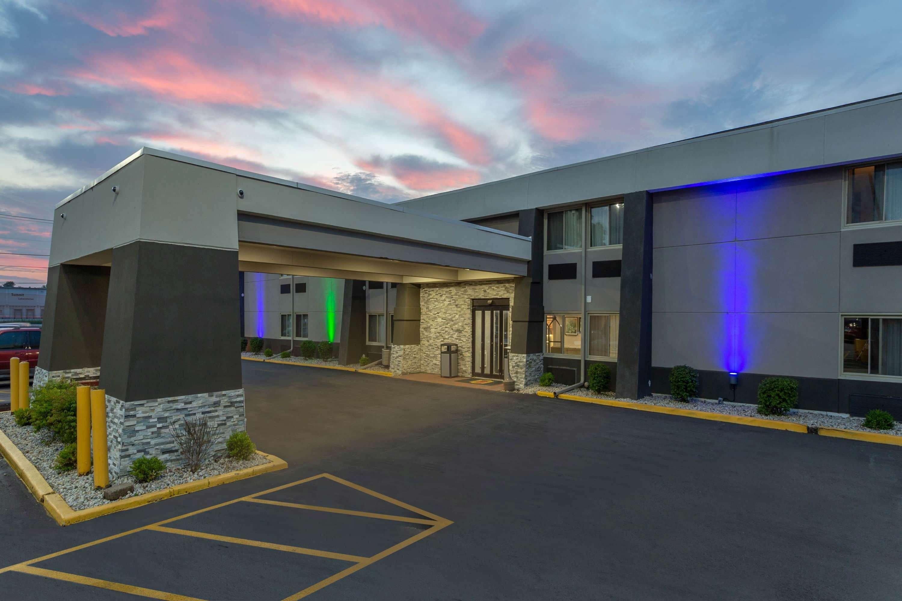 Super 8 By Wyndham South Holland Hotel Luaran gambar