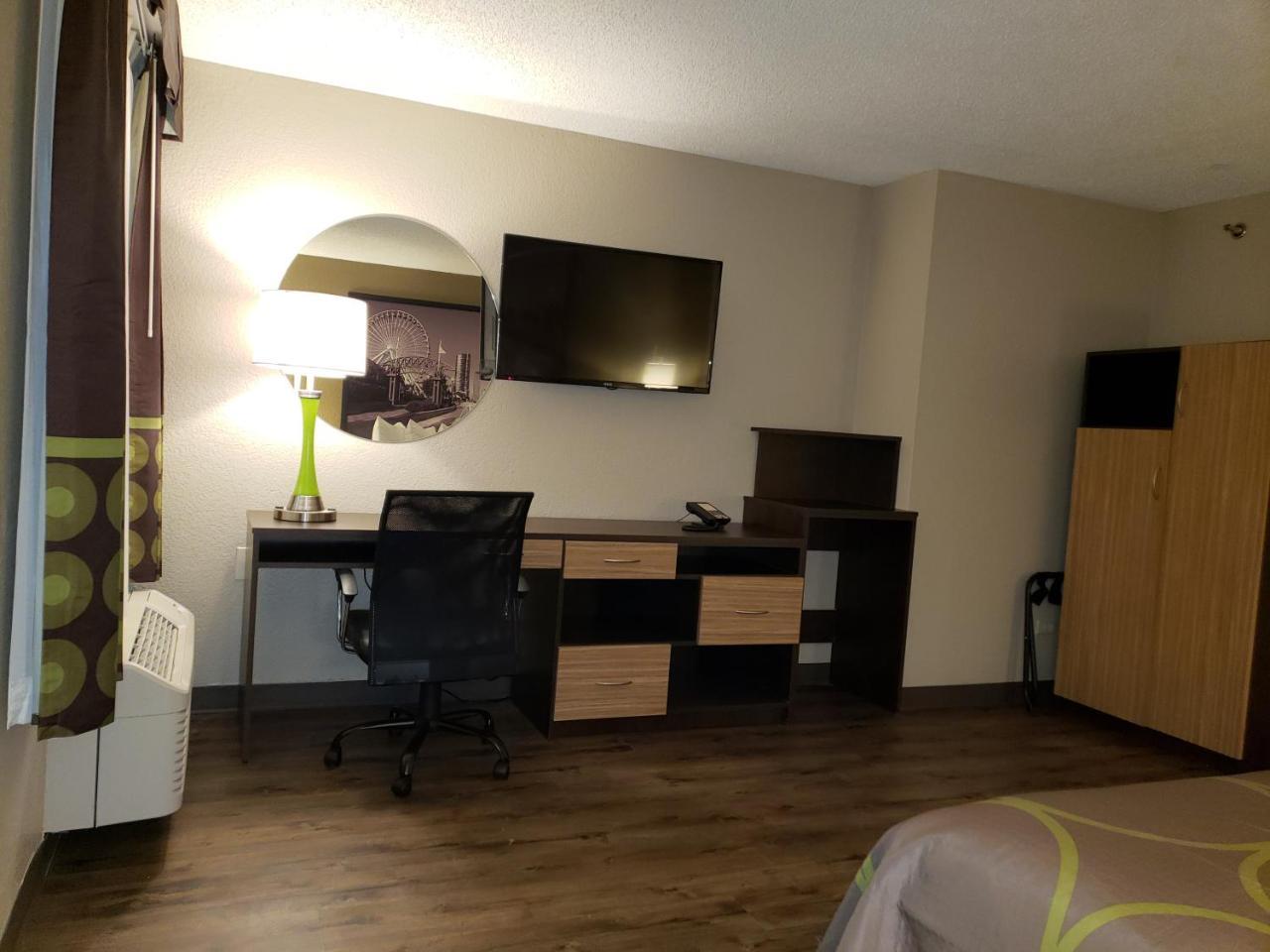 Super 8 By Wyndham South Holland Hotel Luaran gambar